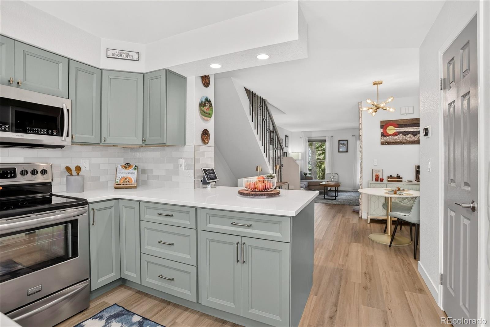 MLS Image #10 for 11986 e kepner drive,aurora, Colorado
