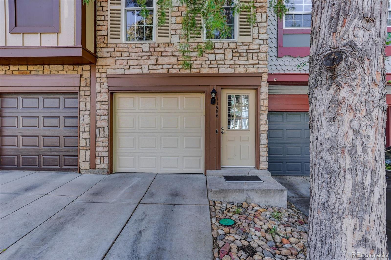 MLS Image #2 for 11986 e kepner drive,aurora, Colorado