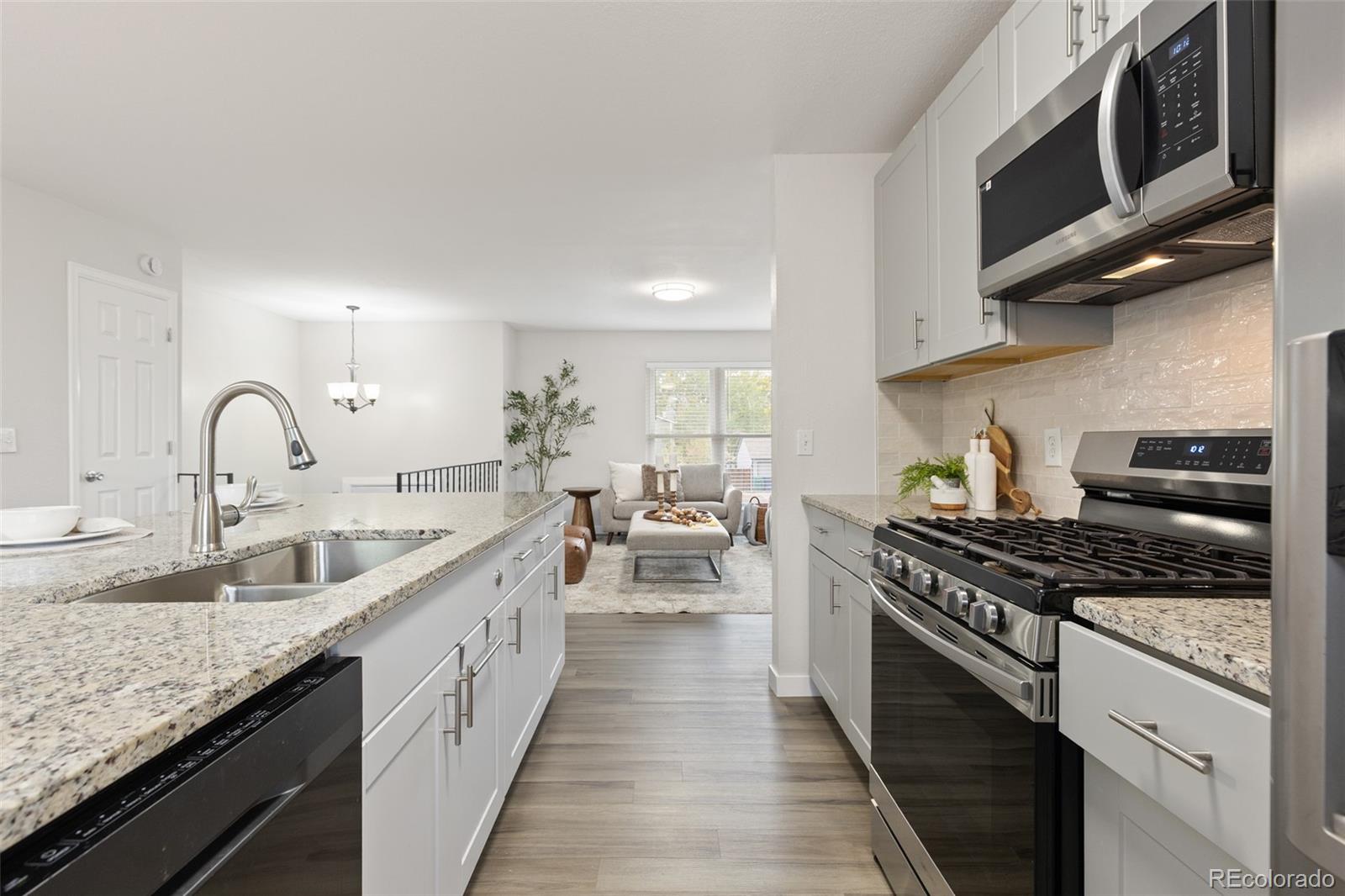 MLS Image #11 for 9532  field court,broomfield, Colorado