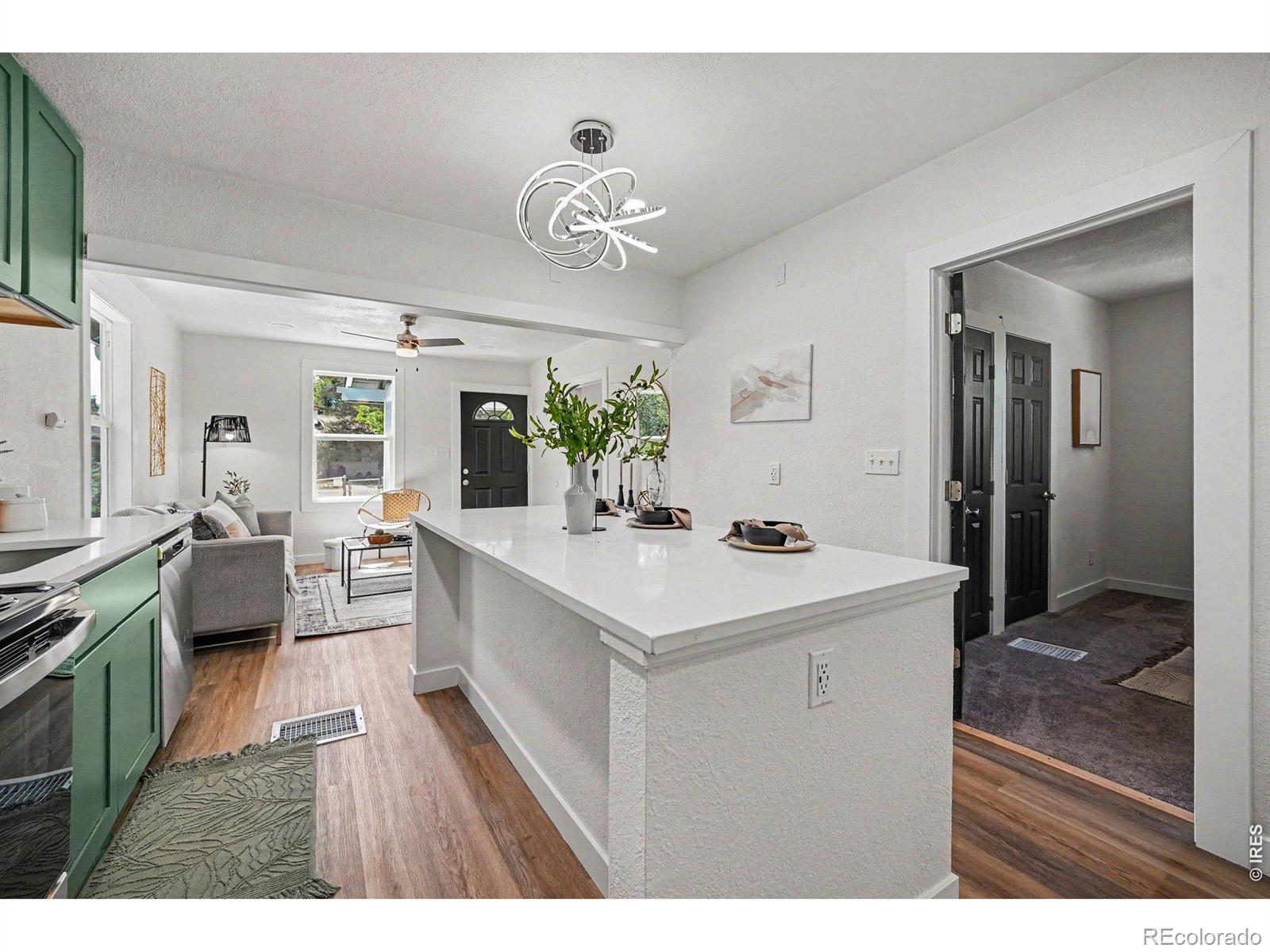 MLS Image #2 for 1926  hanover street,aurora, Colorado