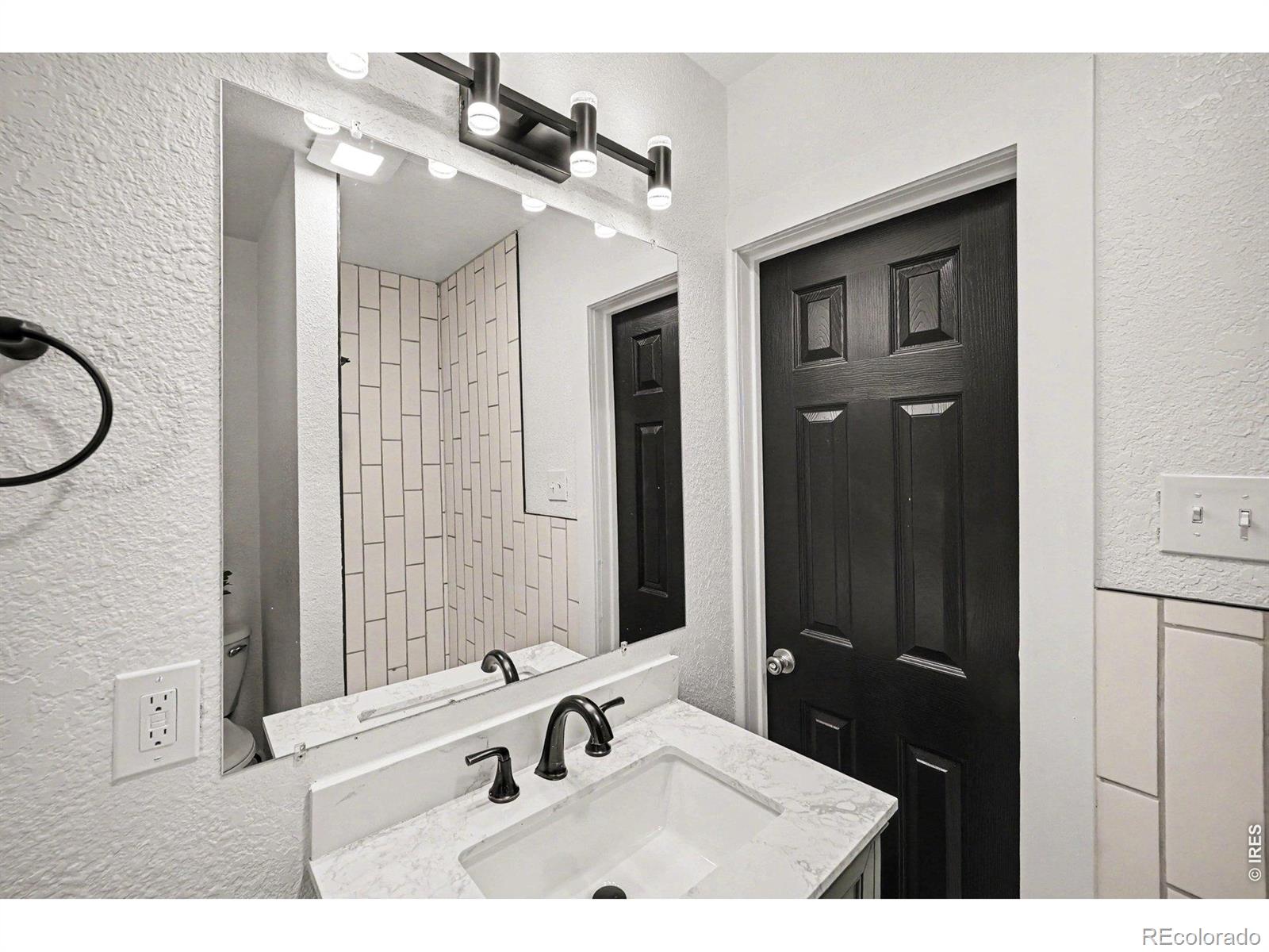 MLS Image #6 for 1926  hanover street,aurora, Colorado
