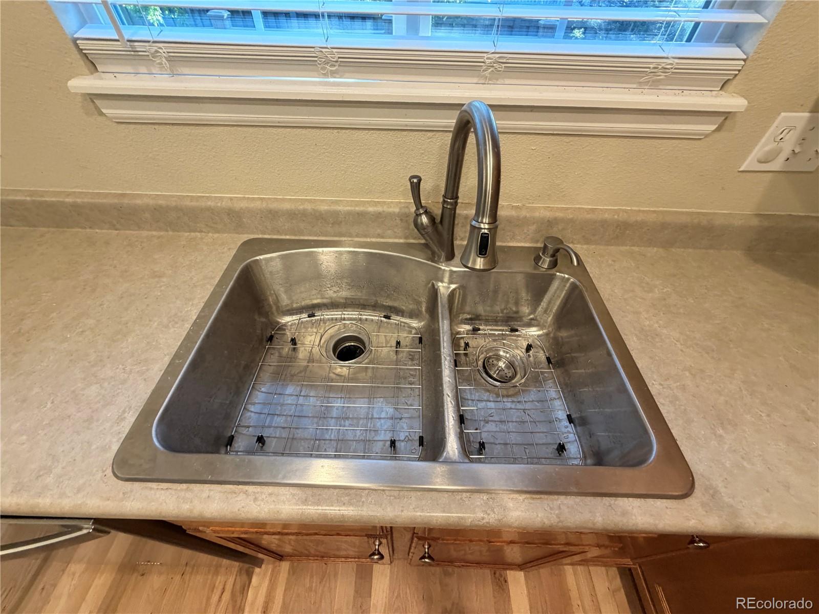 MLS Image #4 for 12383  nate circle,parker, Colorado