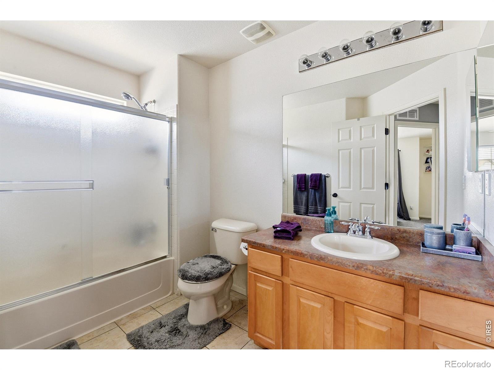 MLS Image #26 for 23662 e mississippi circle,aurora, Colorado