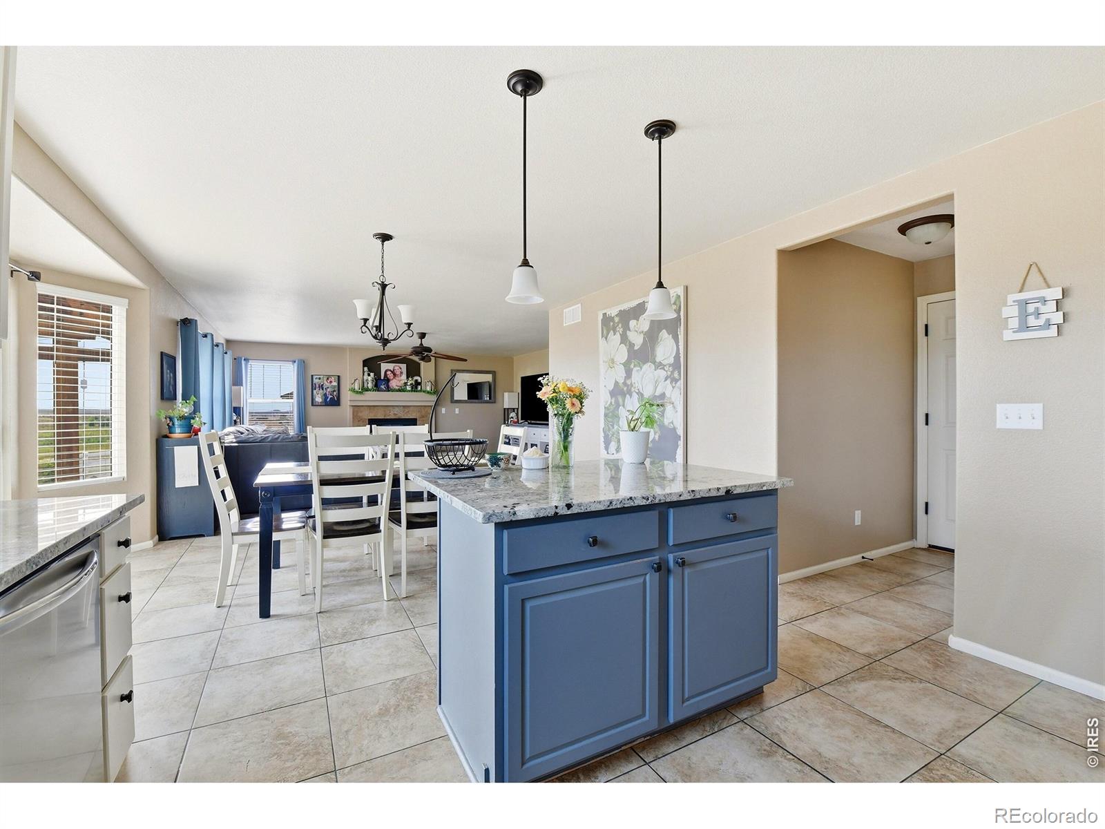 MLS Image #8 for 23662 e mississippi circle,aurora, Colorado