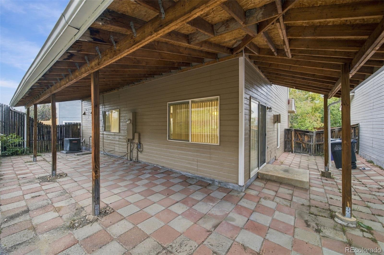 MLS Image #11 for 21136 e 40th place,denver, Colorado