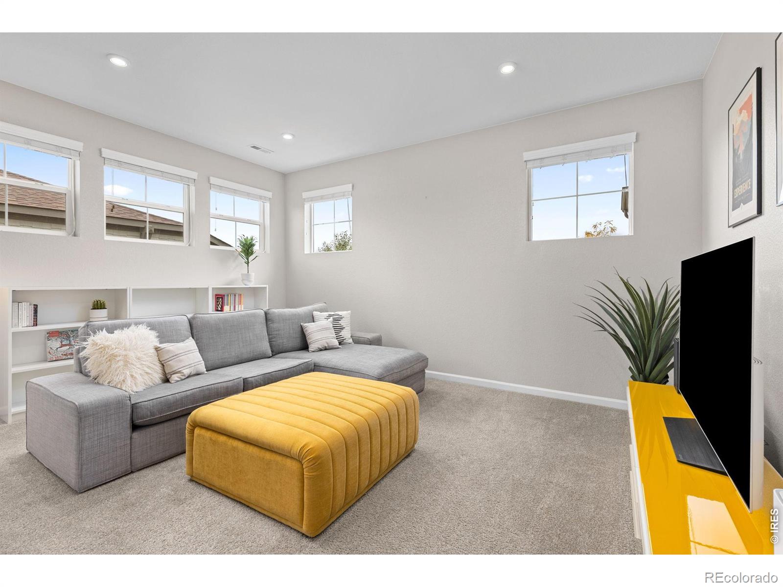 MLS Image #18 for 676  stage station way,lafayette, Colorado