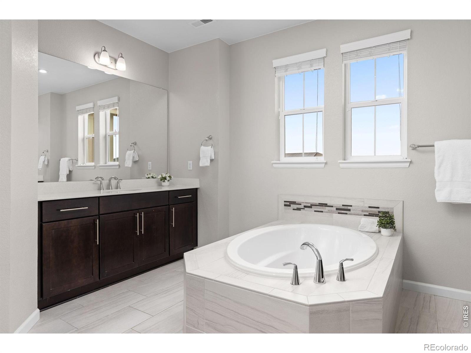 MLS Image #25 for 676  stage station way,lafayette, Colorado