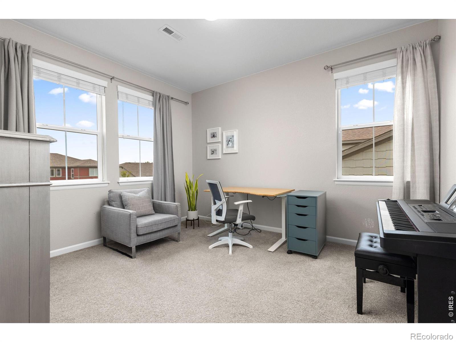 MLS Image #29 for 676  stage station way,lafayette, Colorado