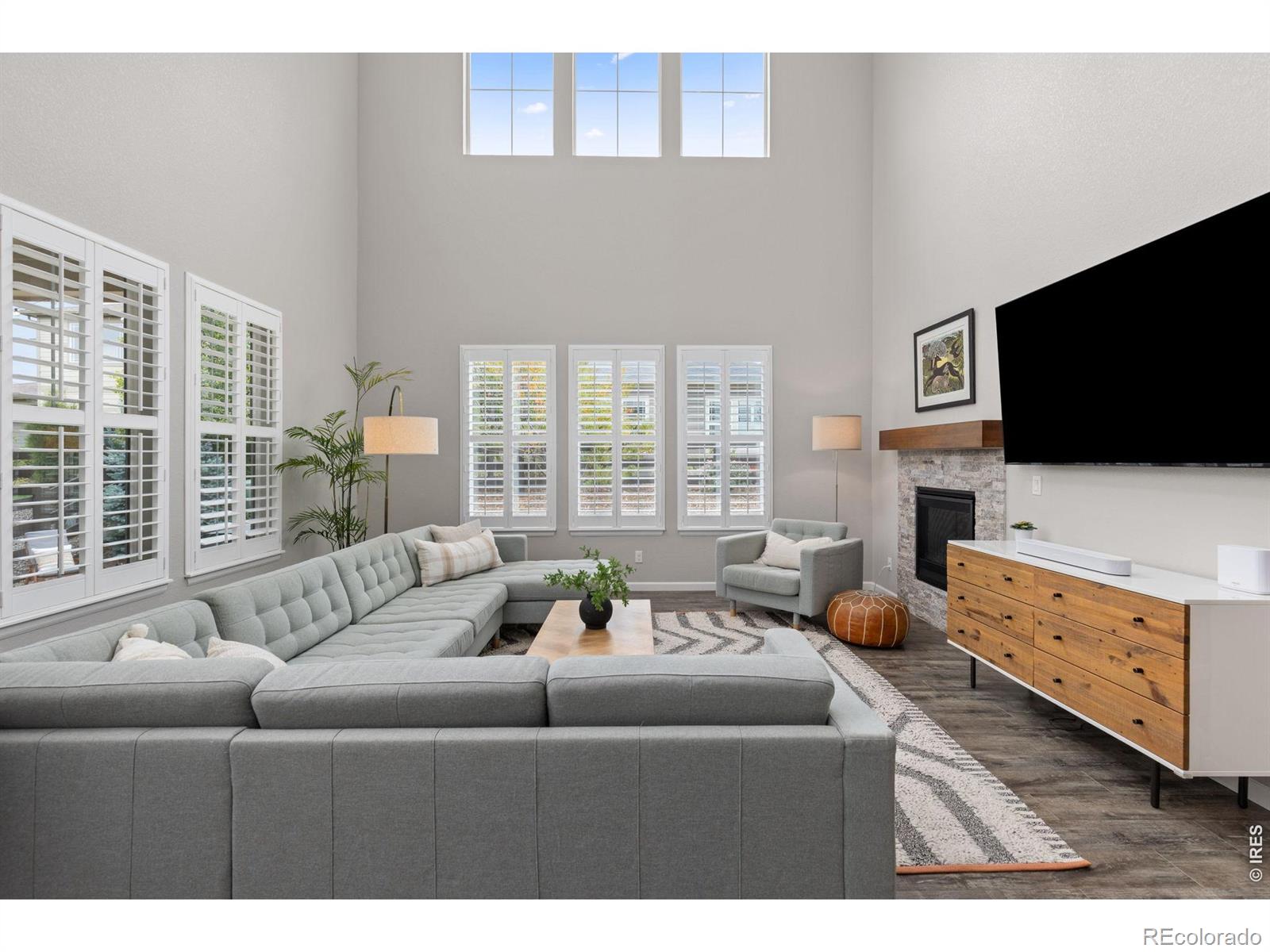 MLS Image #5 for 676  stage station way,lafayette, Colorado