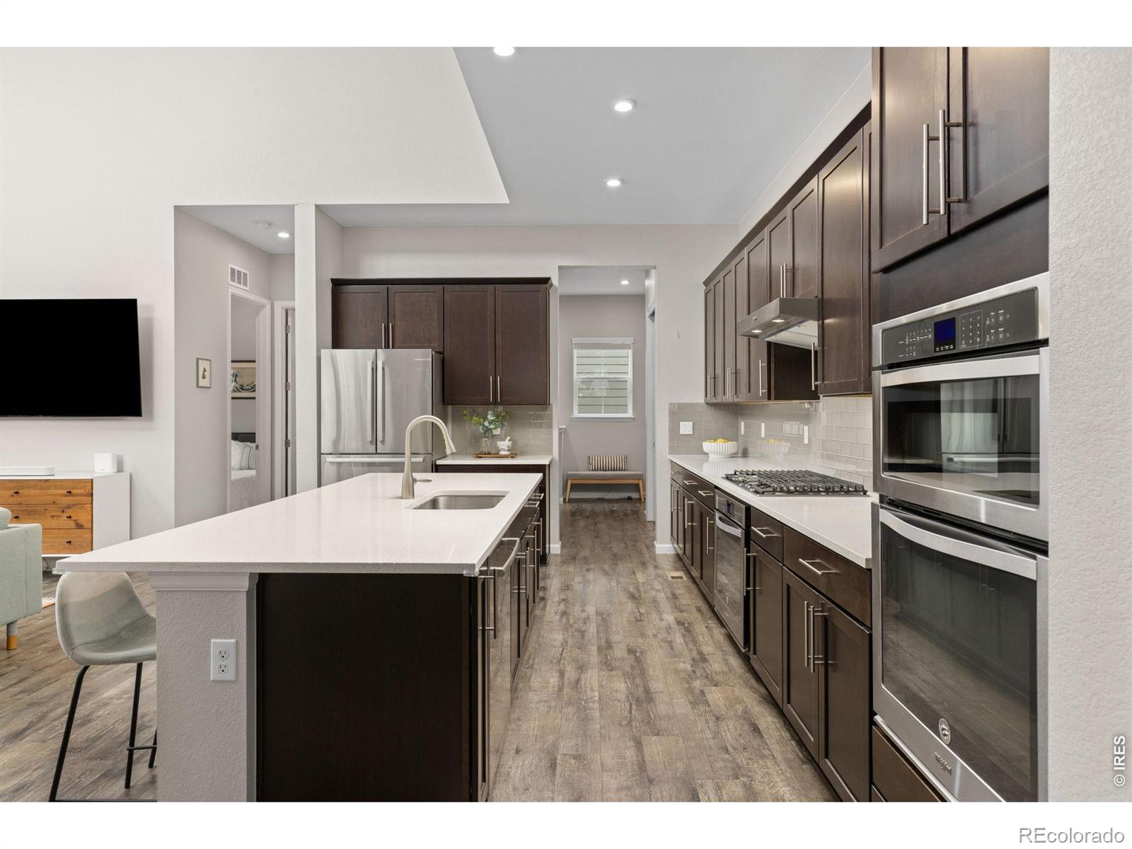MLS Image #8 for 676  stage station way,lafayette, Colorado
