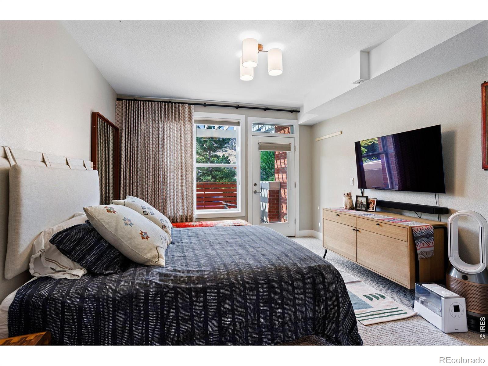 MLS Image #21 for 2930  broadway street,boulder, Colorado