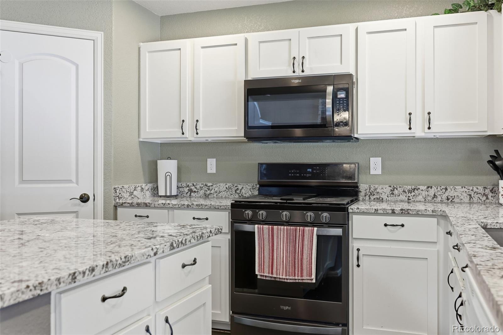 MLS Image #11 for 4204  paddock drive,wellington, Colorado