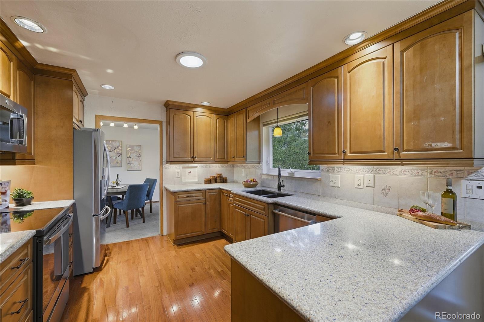 MLS Image #7 for 7310 s syracuse court,centennial, Colorado