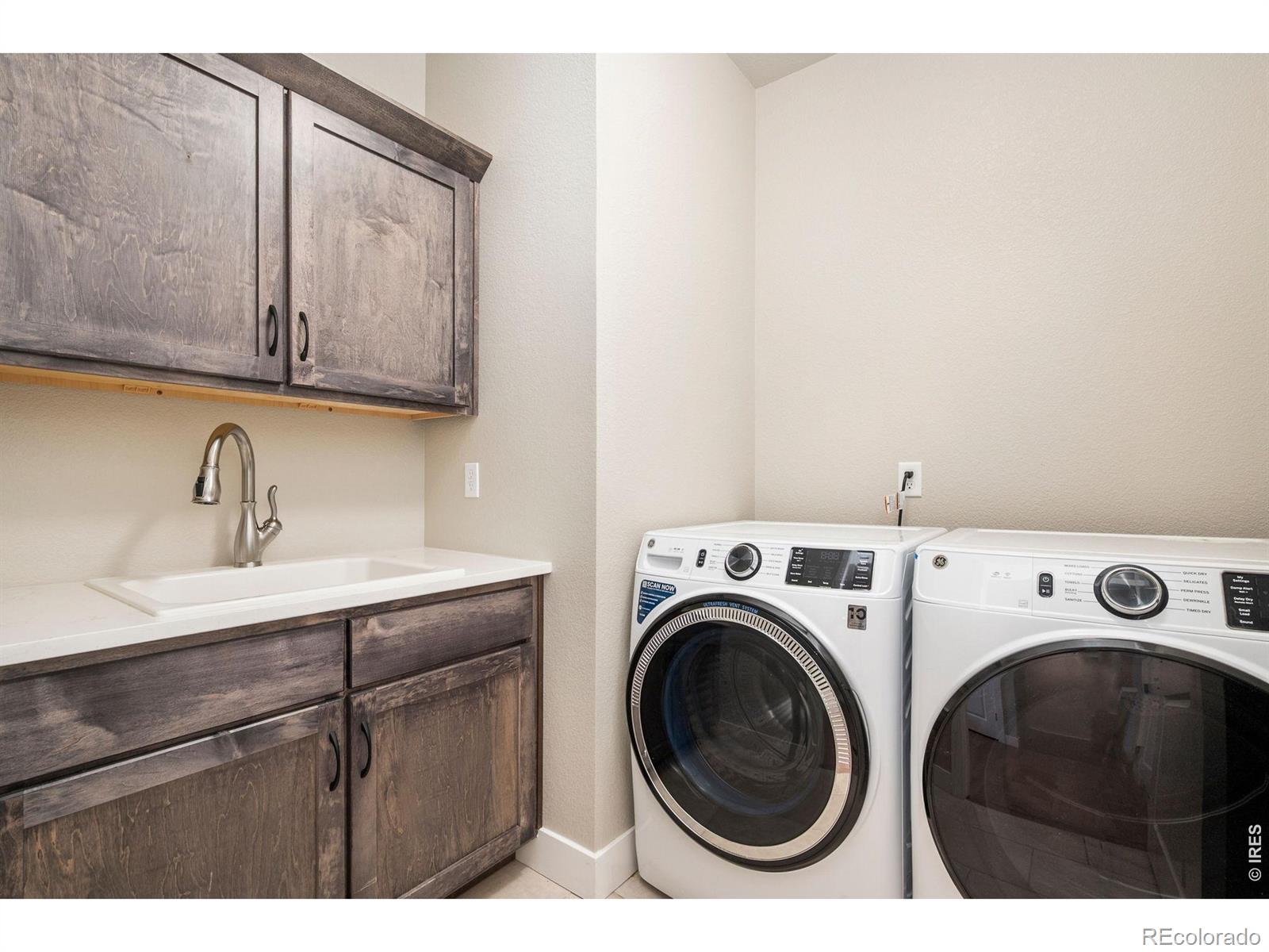 MLS Image #23 for 2736  prairie flax street,berthoud, Colorado