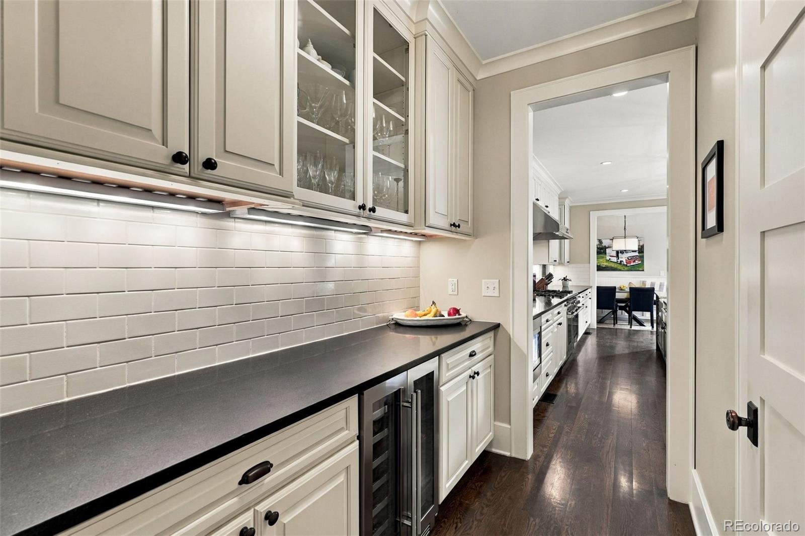 MLS Image #12 for 1134 s york street,denver, Colorado