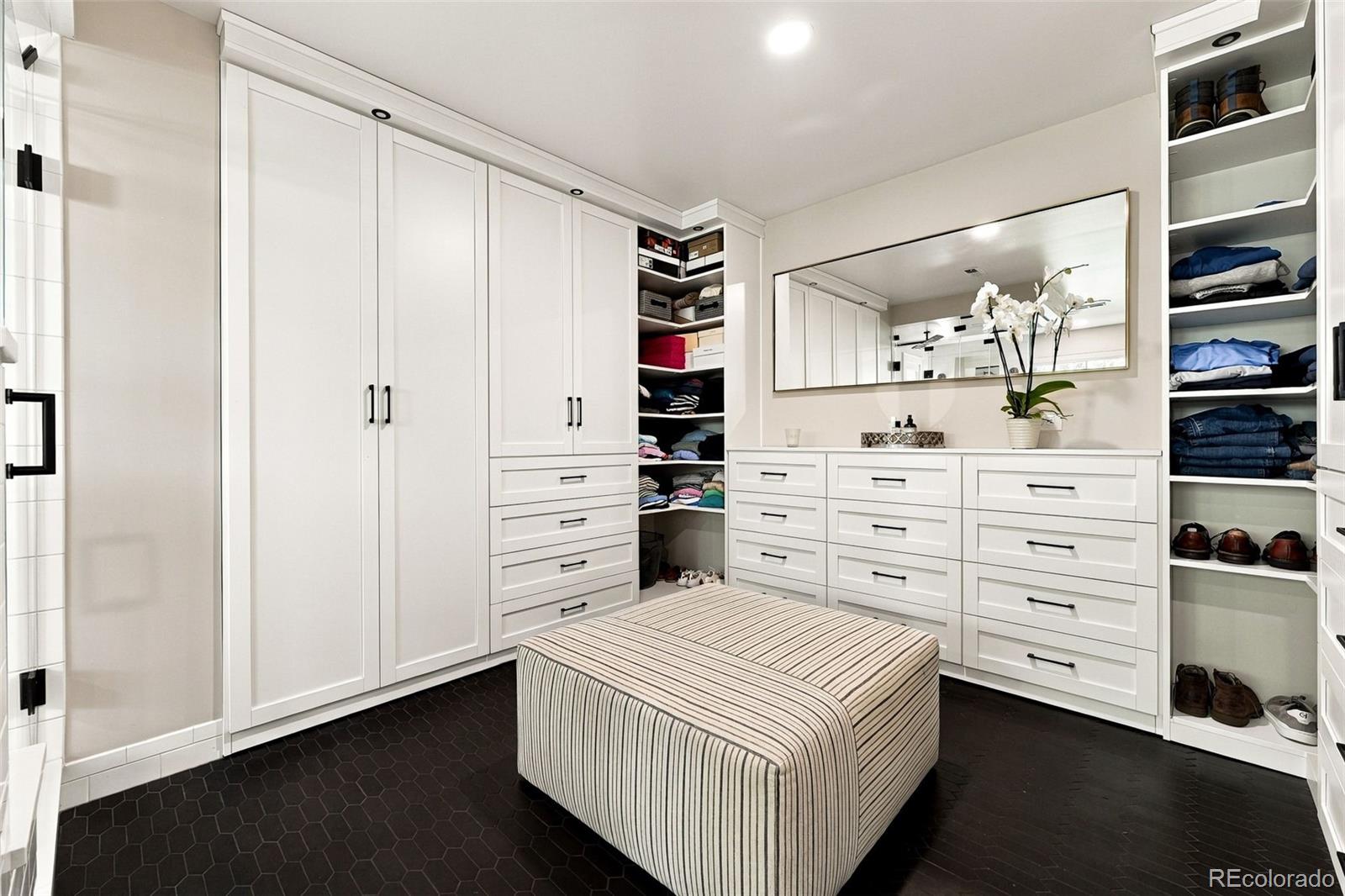 MLS Image #26 for 1134 s york street,denver, Colorado