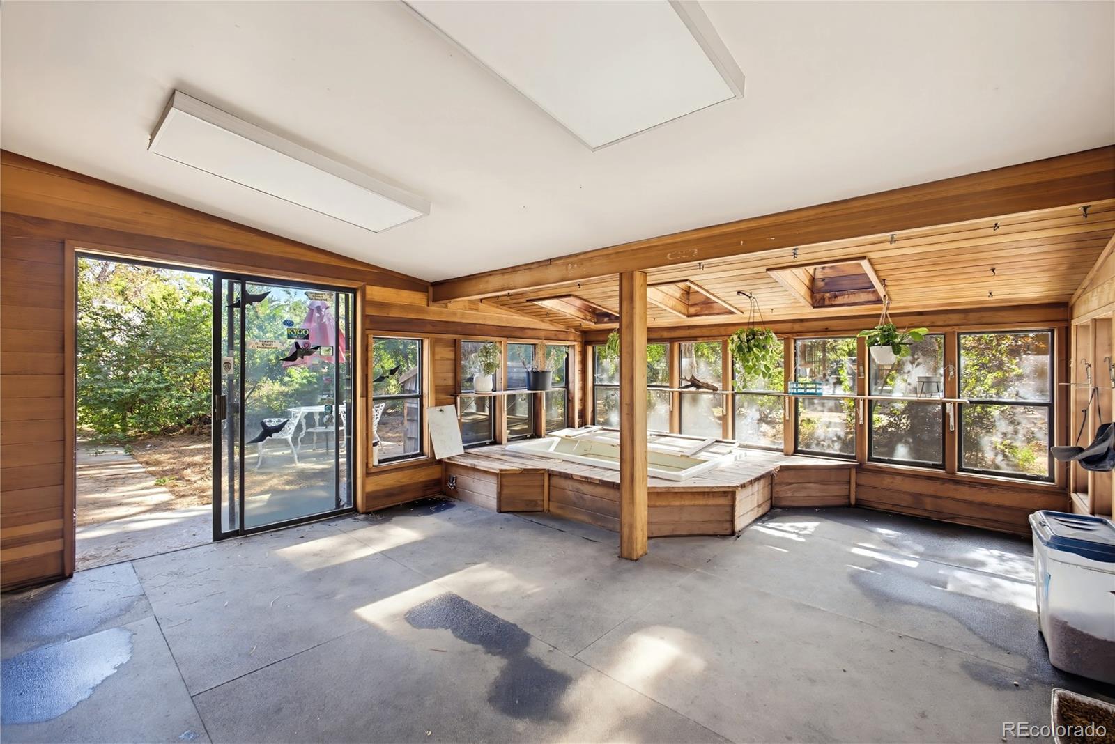 MLS Image #36 for 460  oswego court,aurora, Colorado