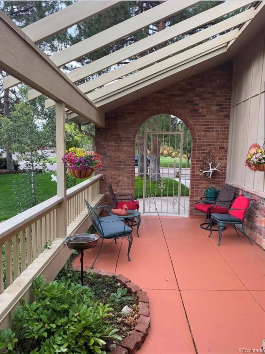 MLS Image #2 for 6141 s marion way,centennial, Colorado