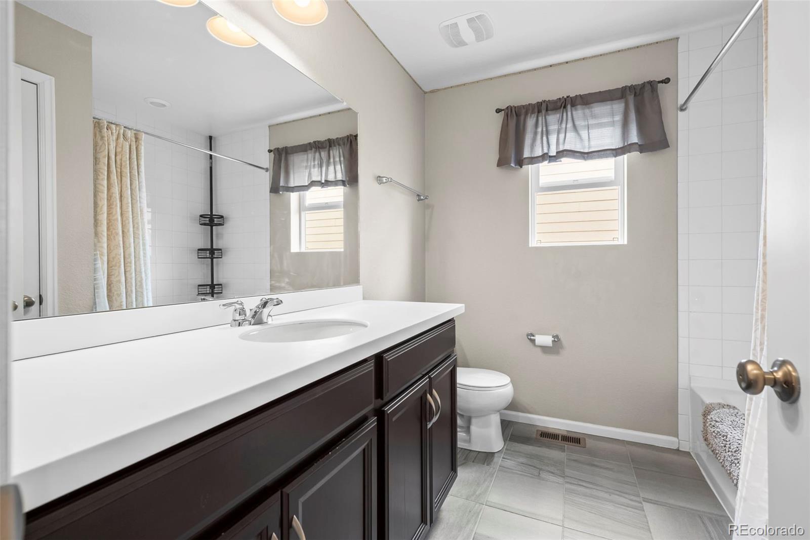 MLS Image #17 for 21833 e quincy place,aurora, Colorado