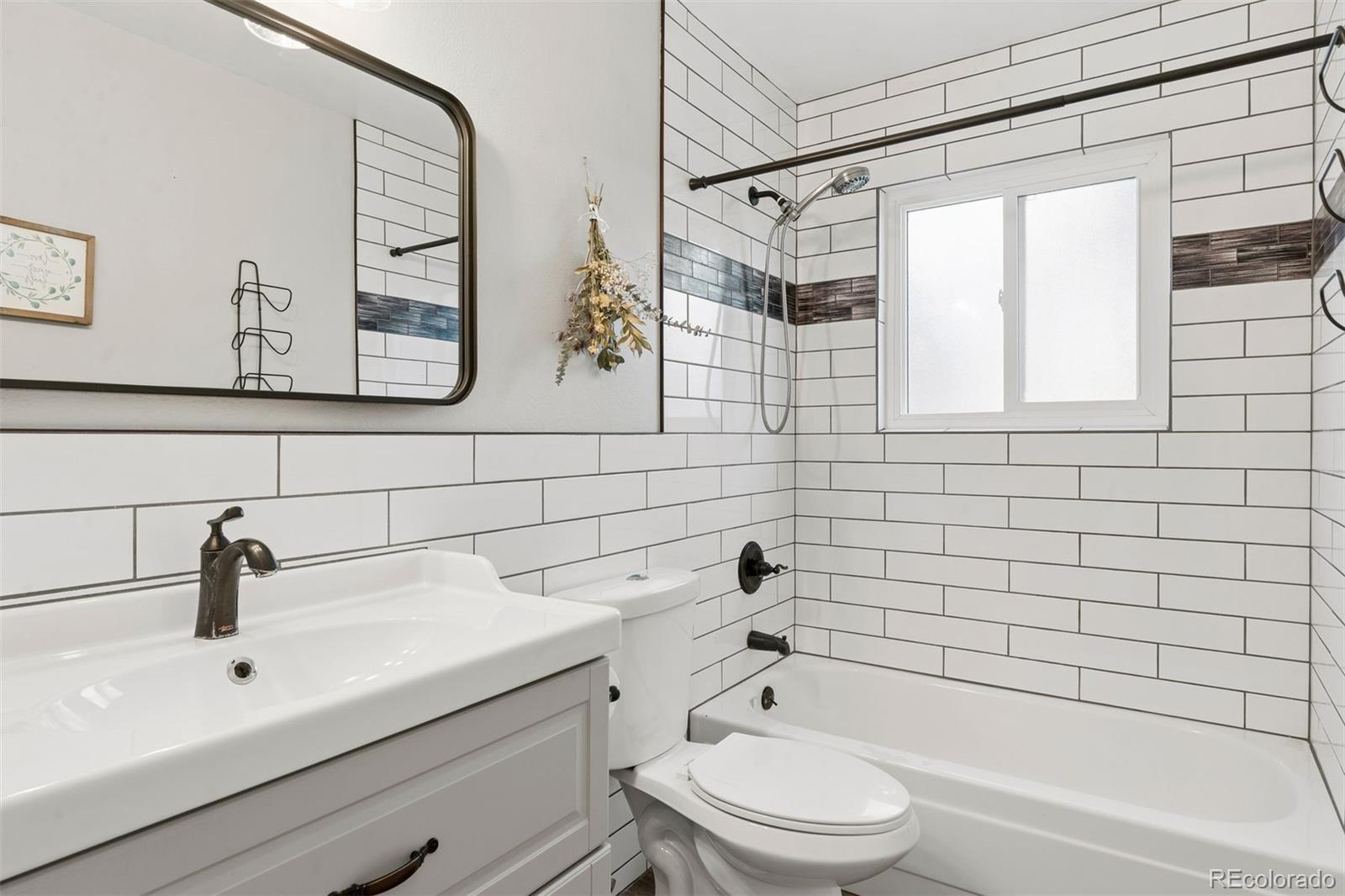 MLS Image #12 for 4494 s alkire street,morrison, Colorado