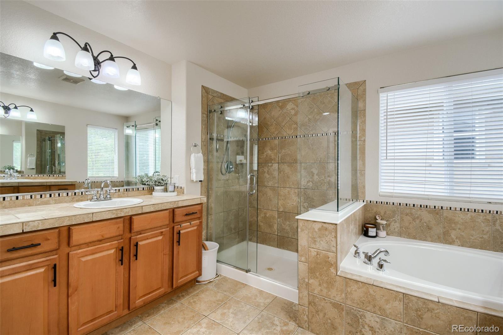 MLS Image #13 for 10251  rifle street,commerce city, Colorado