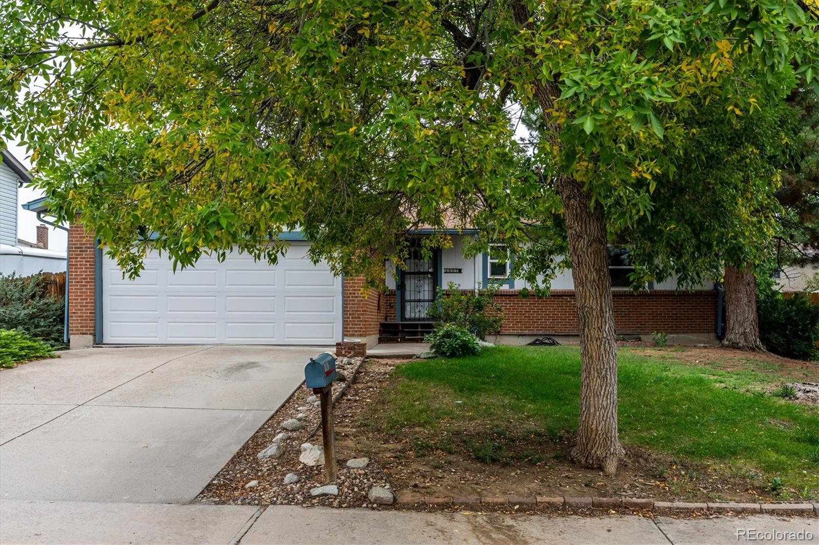 MLS Image #5 for 1807 s fairplay street,aurora, Colorado