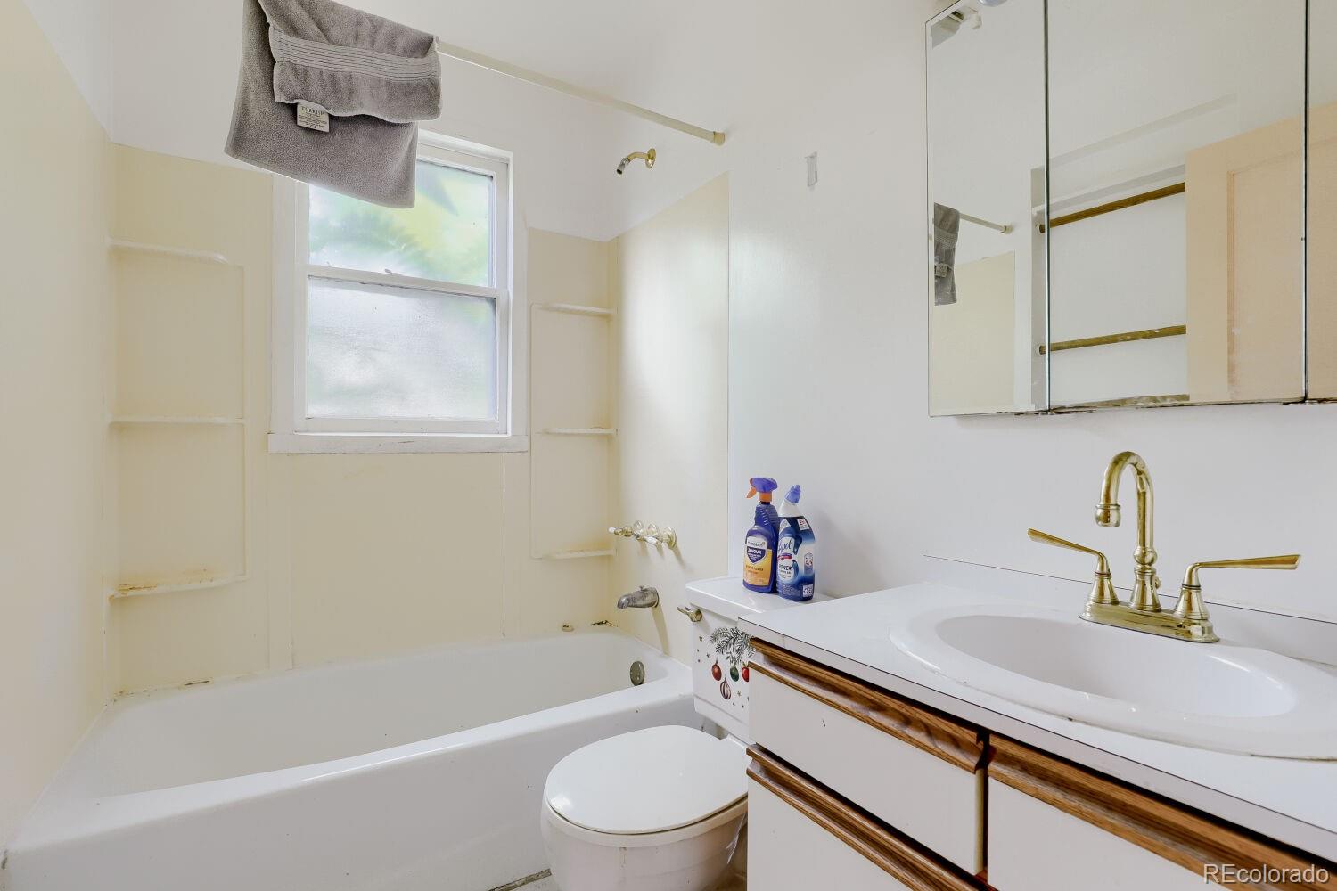 MLS Image #7 for 4525 e 19th avenue,denver, Colorado