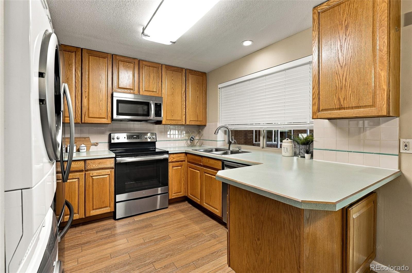 MLS Image #8 for 897  glencoe street ,denver, Colorado