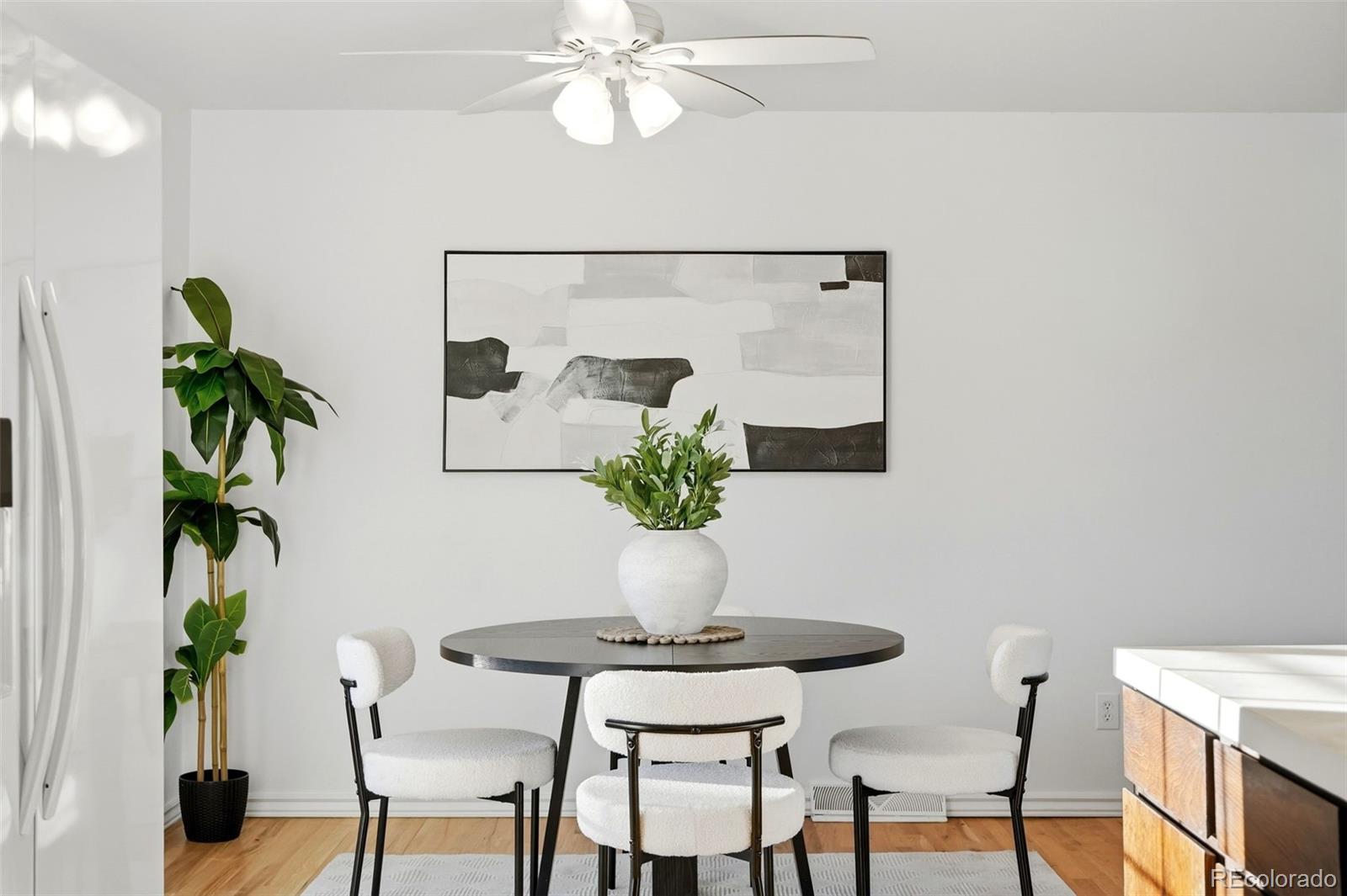 MLS Image #10 for 391 s tucson way,aurora, Colorado