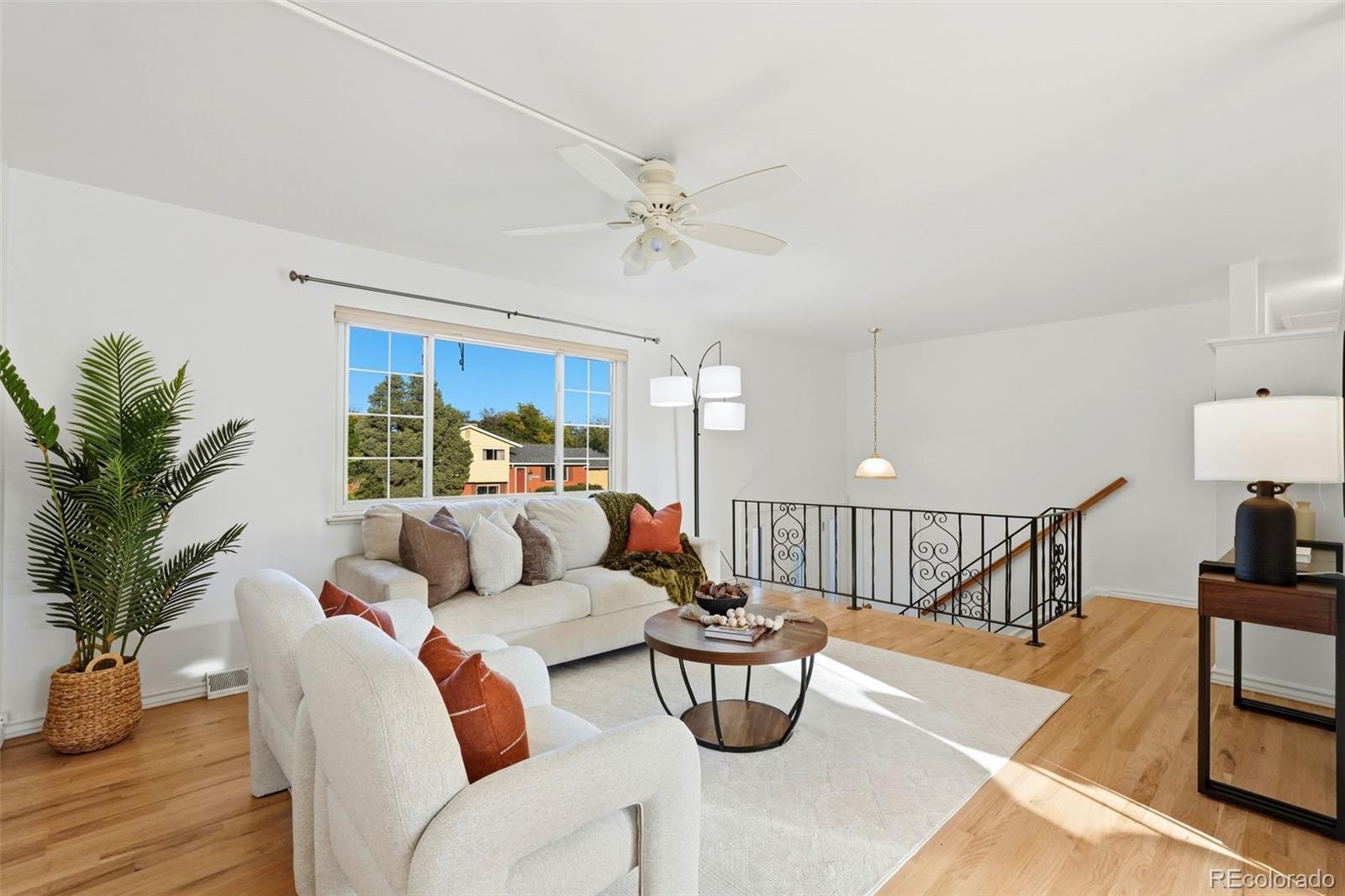 MLS Image #2 for 391 s tucson way,aurora, Colorado