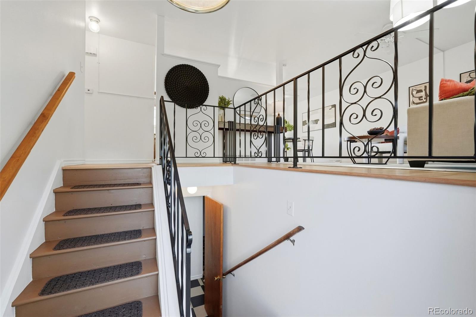 MLS Image #23 for 391 s tucson way,aurora, Colorado