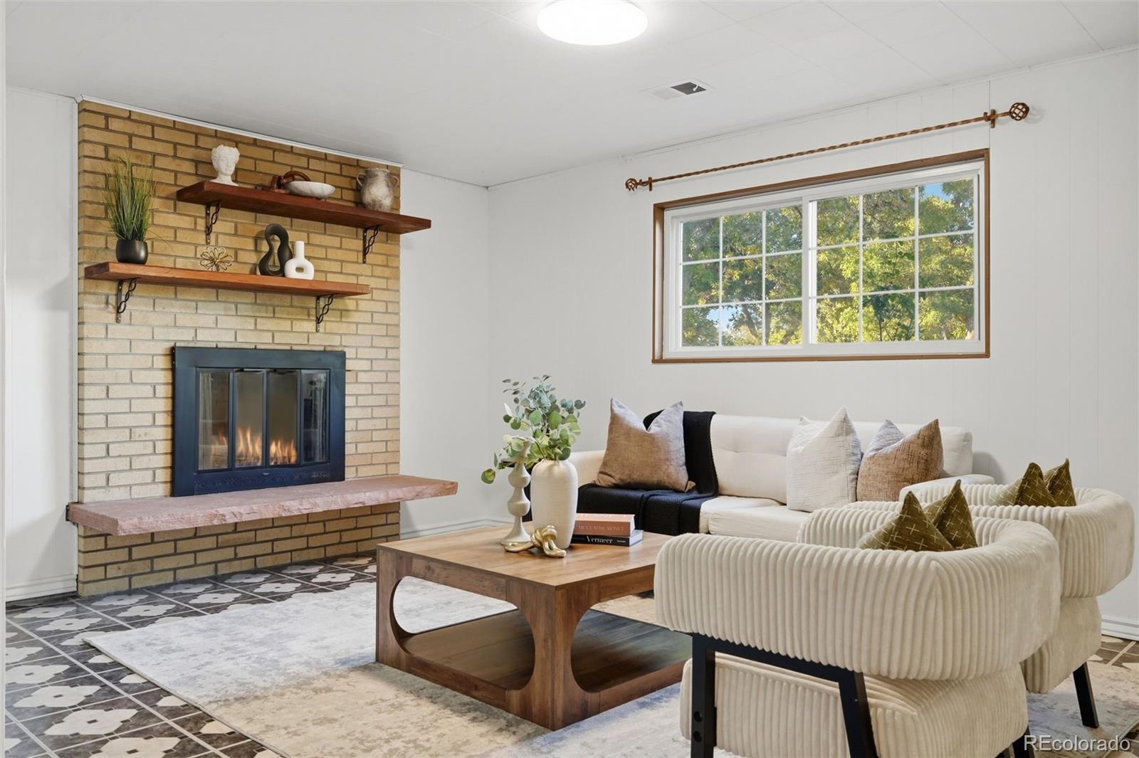 MLS Image #25 for 391 s tucson way,aurora, Colorado
