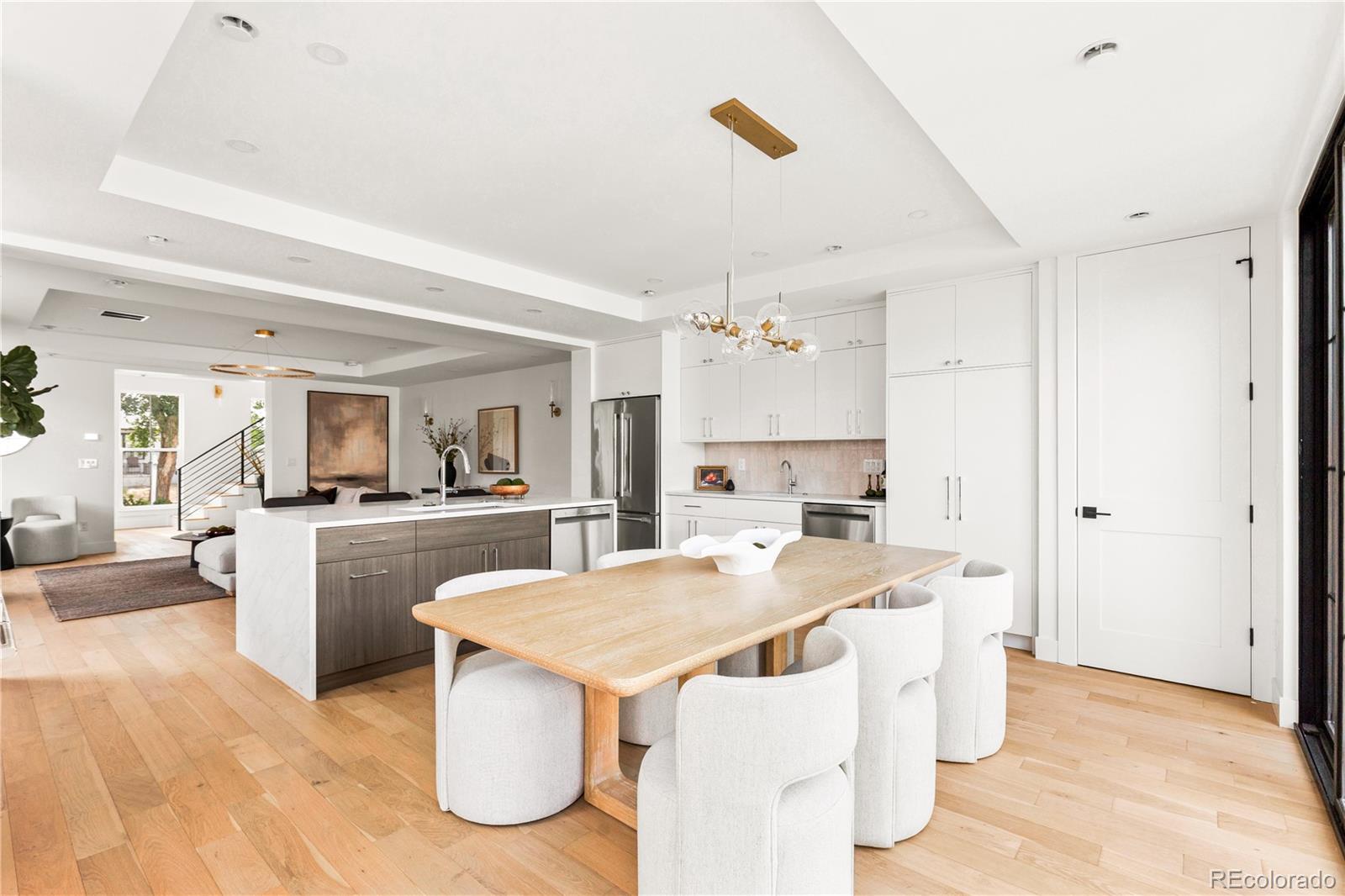 MLS Image #13 for 2362 s acoma street,denver, Colorado