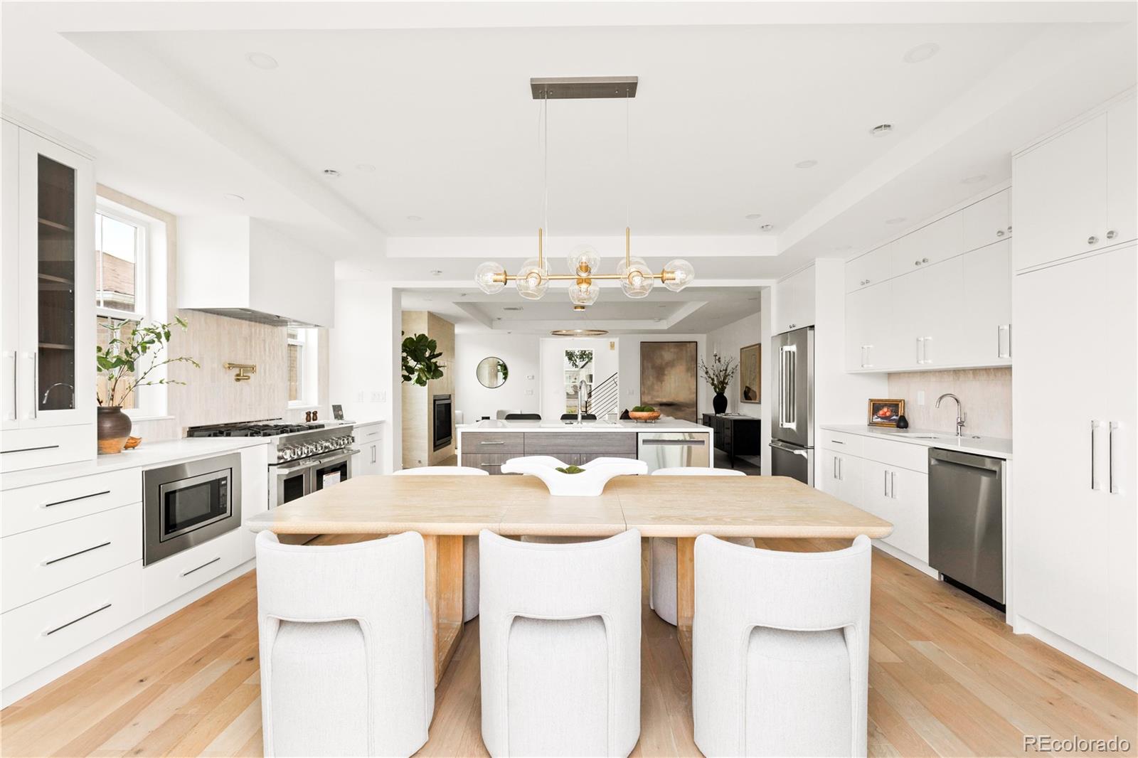 MLS Image #14 for 2362 s acoma street,denver, Colorado
