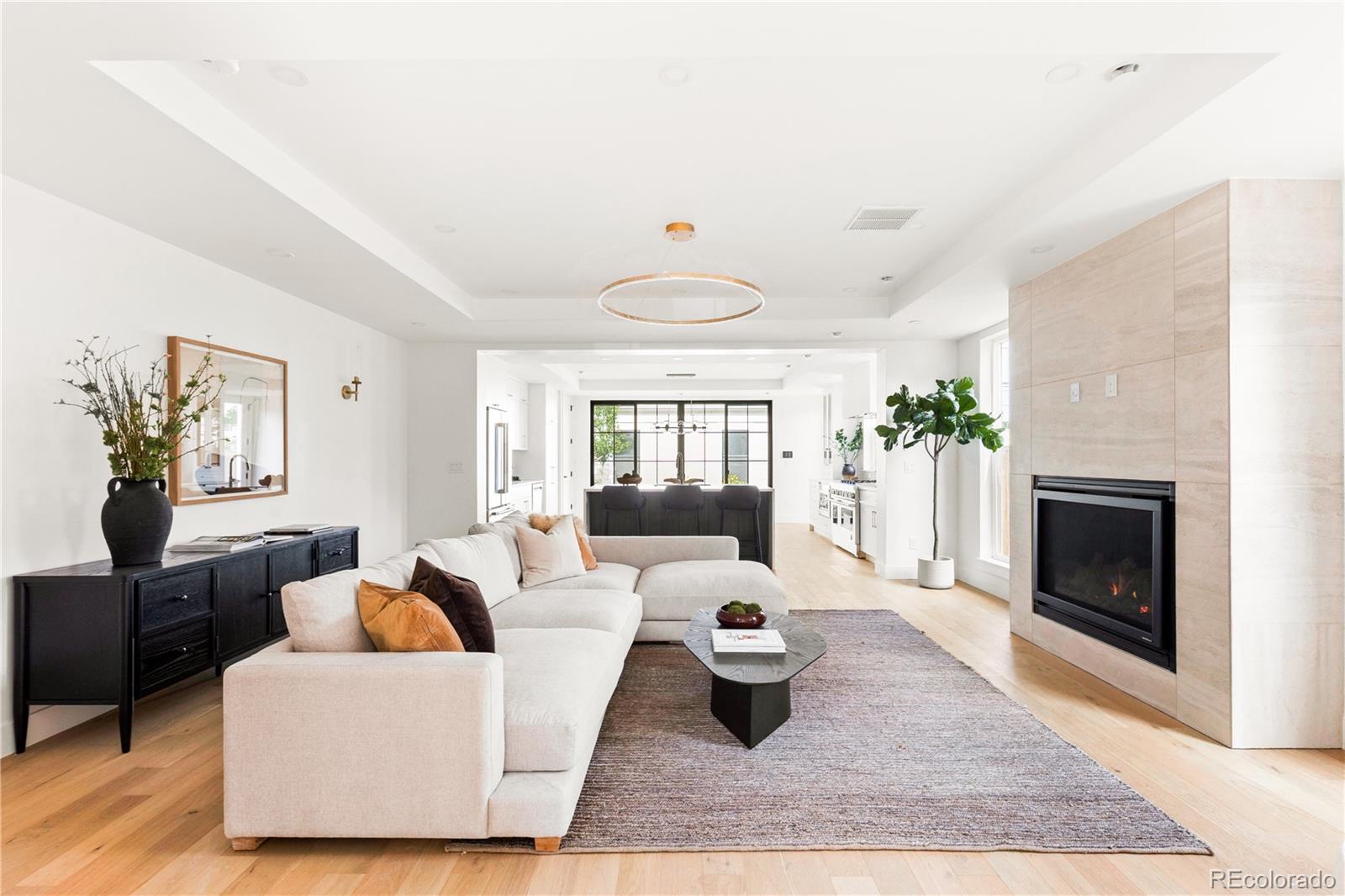 MLS Image #5 for 2362 s acoma street,denver, Colorado
