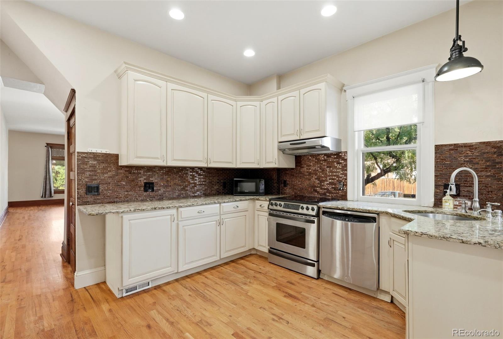 MLS Image #19 for 400 s sherman street,denver, Colorado