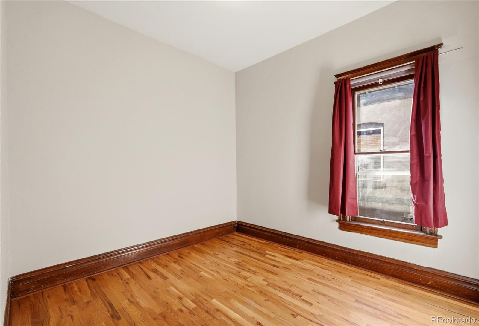 MLS Image #22 for 400 s sherman street,denver, Colorado