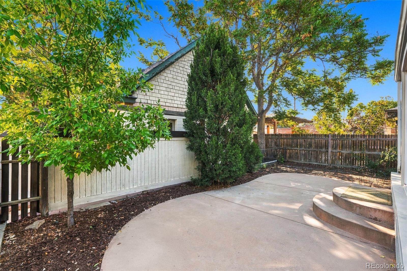 MLS Image #38 for 400 s sherman street,denver, Colorado