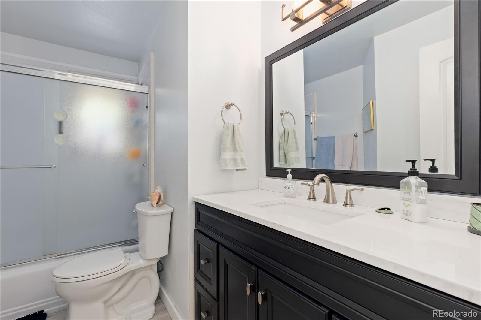 MLS Image #12 for 6720 s delaware street,littleton, Colorado
