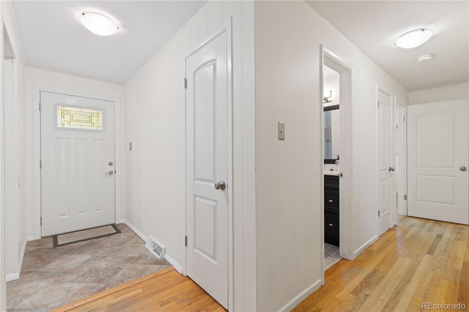 MLS Image #2 for 6720 s delaware street,littleton, Colorado