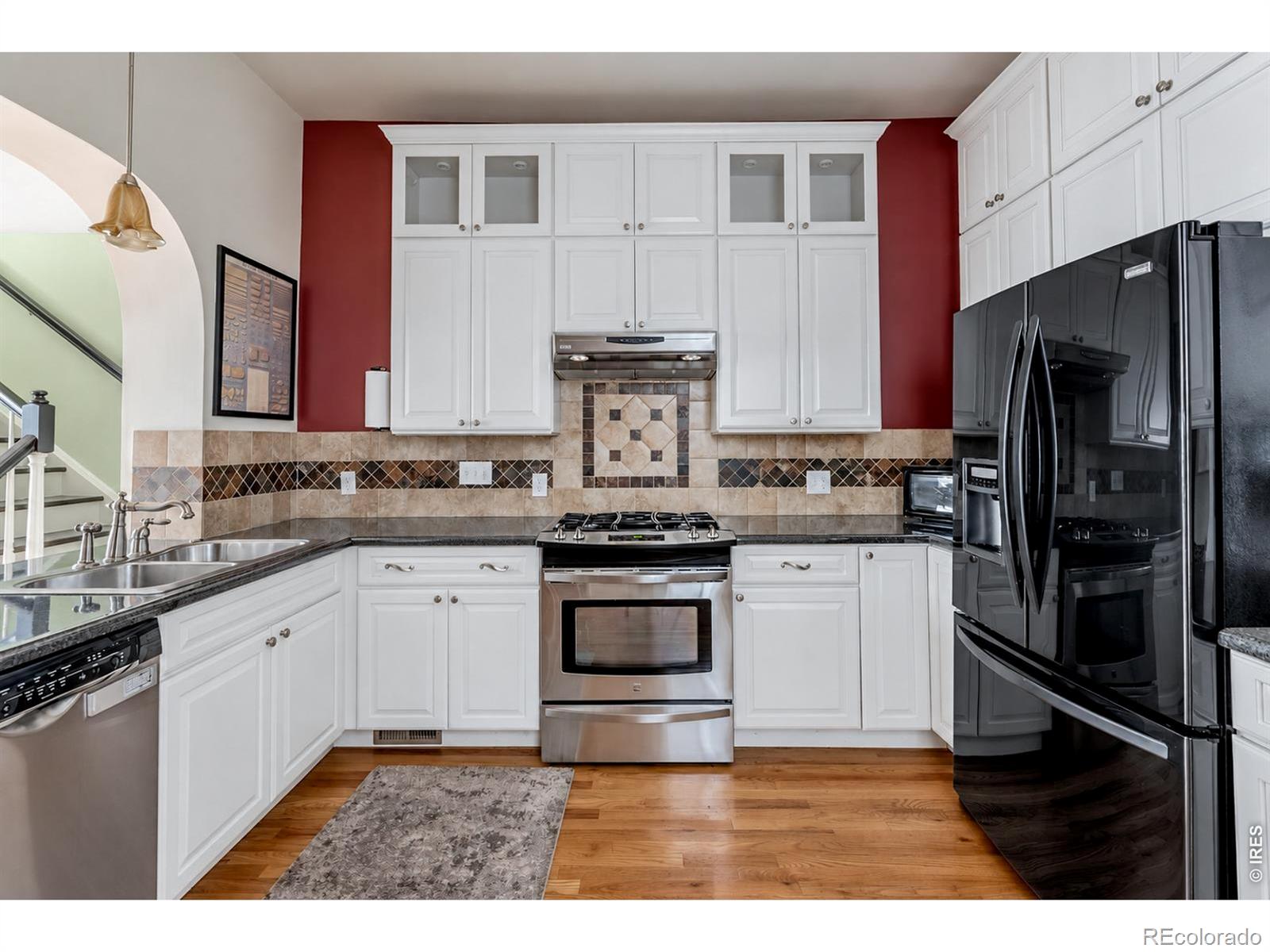 MLS Image #12 for 2331 n gilpin street,denver, Colorado