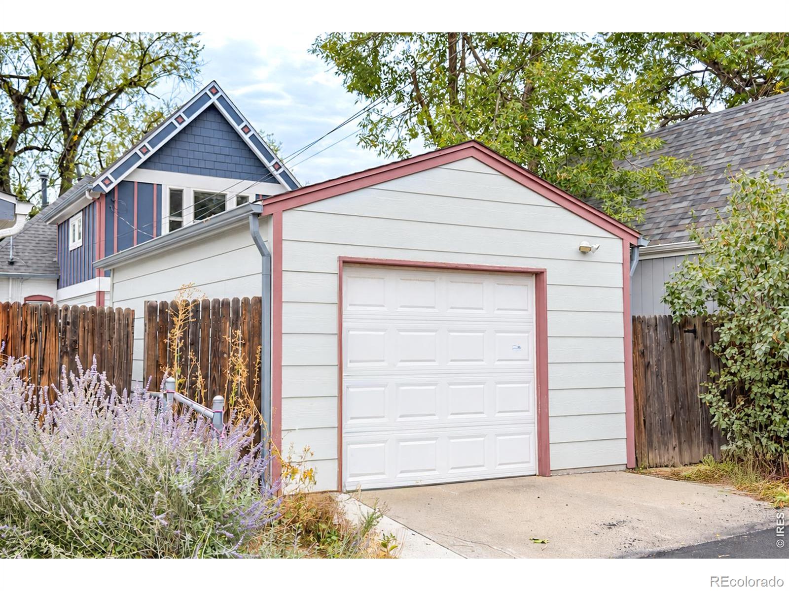 MLS Image #23 for 2331 n gilpin street,denver, Colorado
