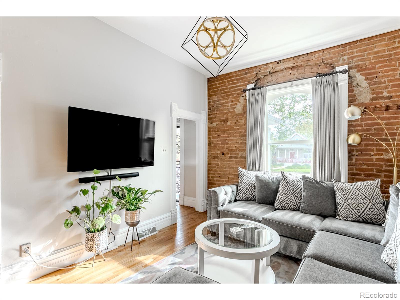 MLS Image #4 for 2331 n gilpin street,denver, Colorado