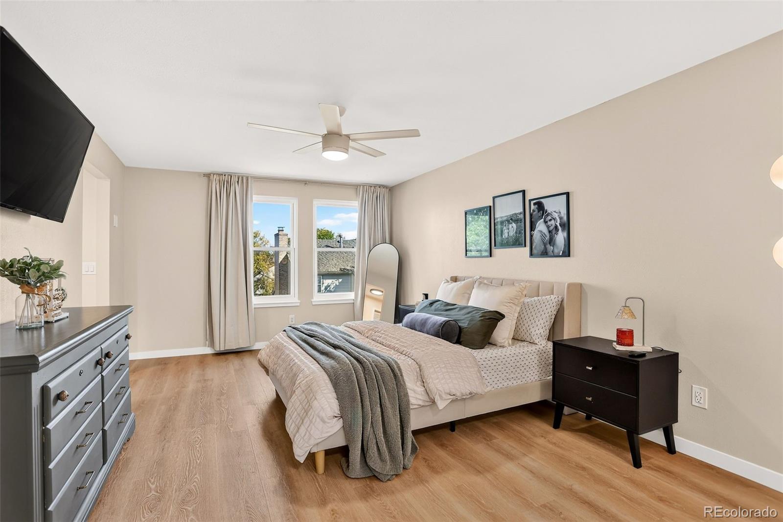 MLS Image #17 for 7048 s flower court,littleton, Colorado