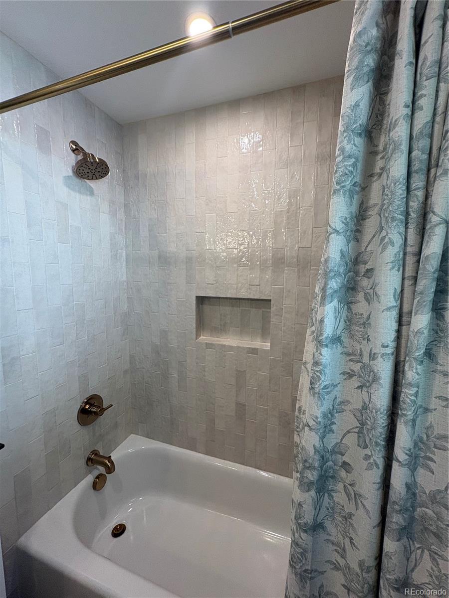 MLS Image #25 for 7048 s flower court,littleton, Colorado