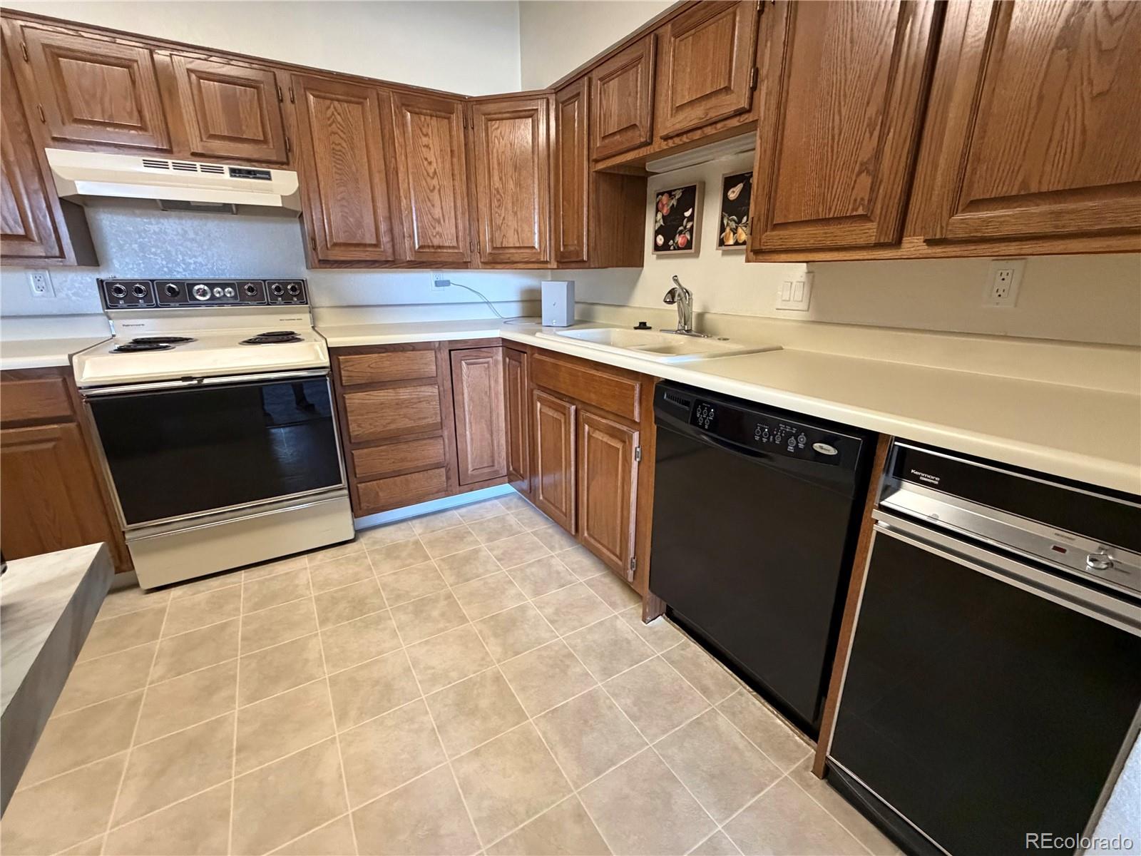 MLS Image #9 for 12565  sheridan boulevard,broomfield, Colorado