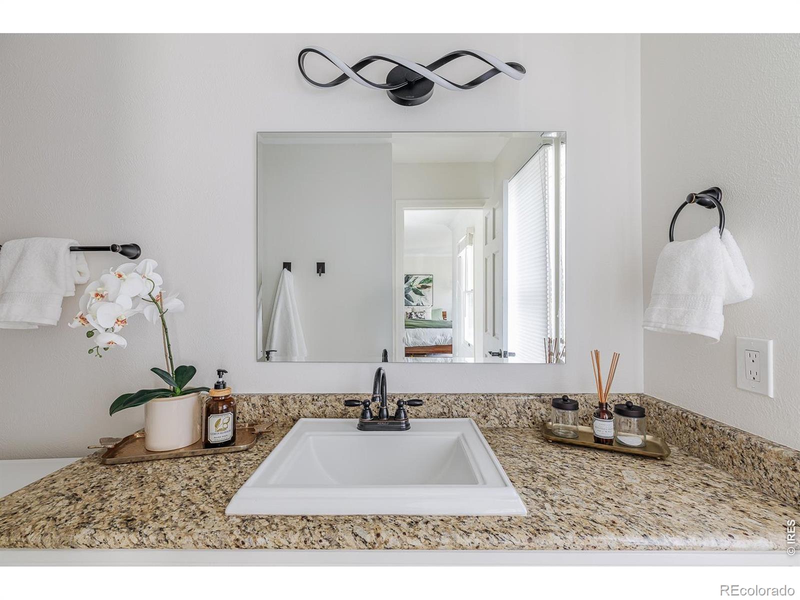 MLS Image #29 for 7330  meadow lane,niwot, Colorado