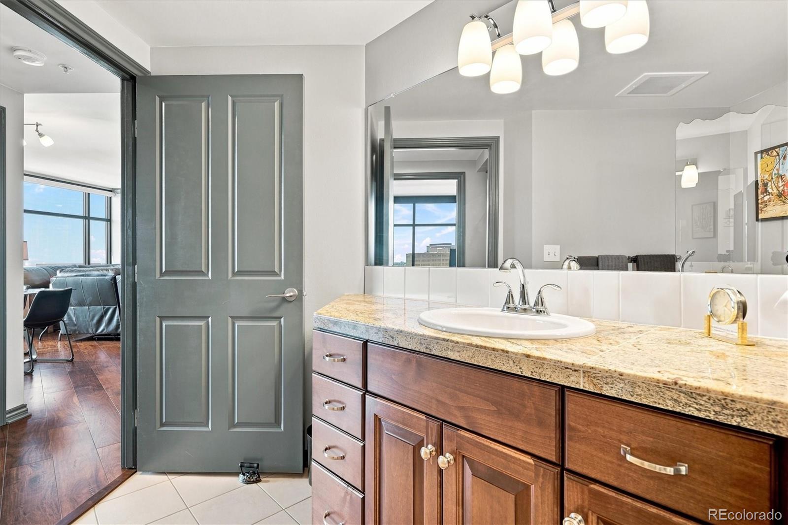 MLS Image #23 for 8100 e union avenue,denver, Colorado