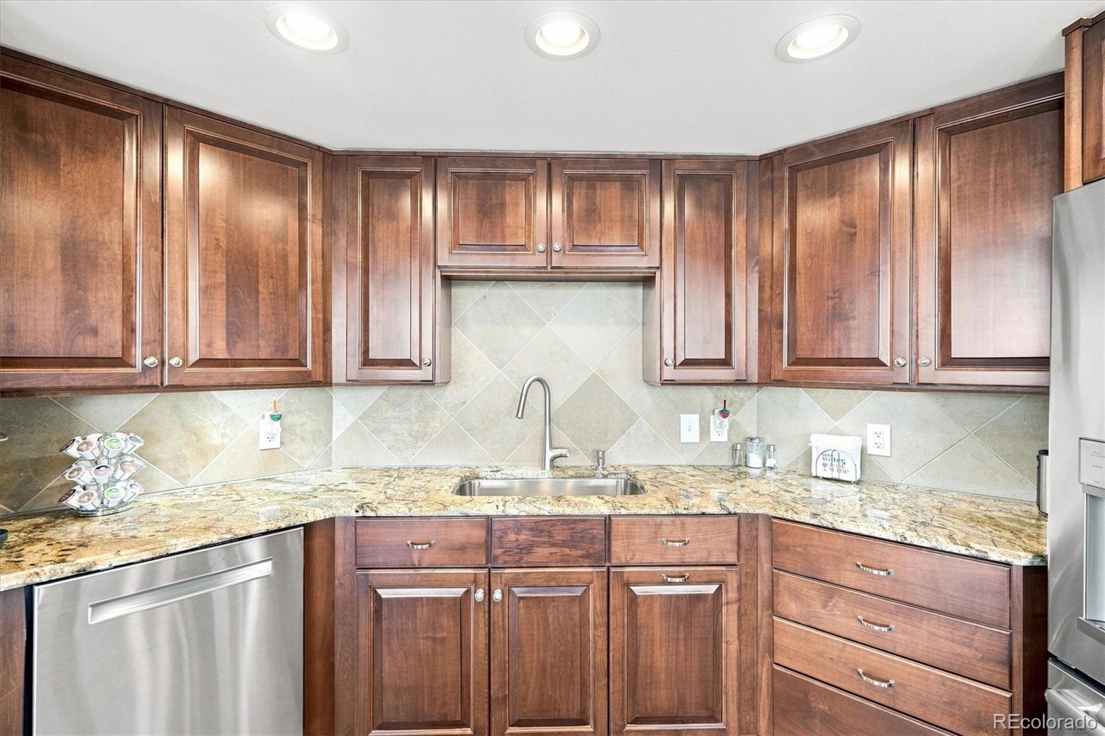 MLS Image #8 for 8100 e union avenue,denver, Colorado