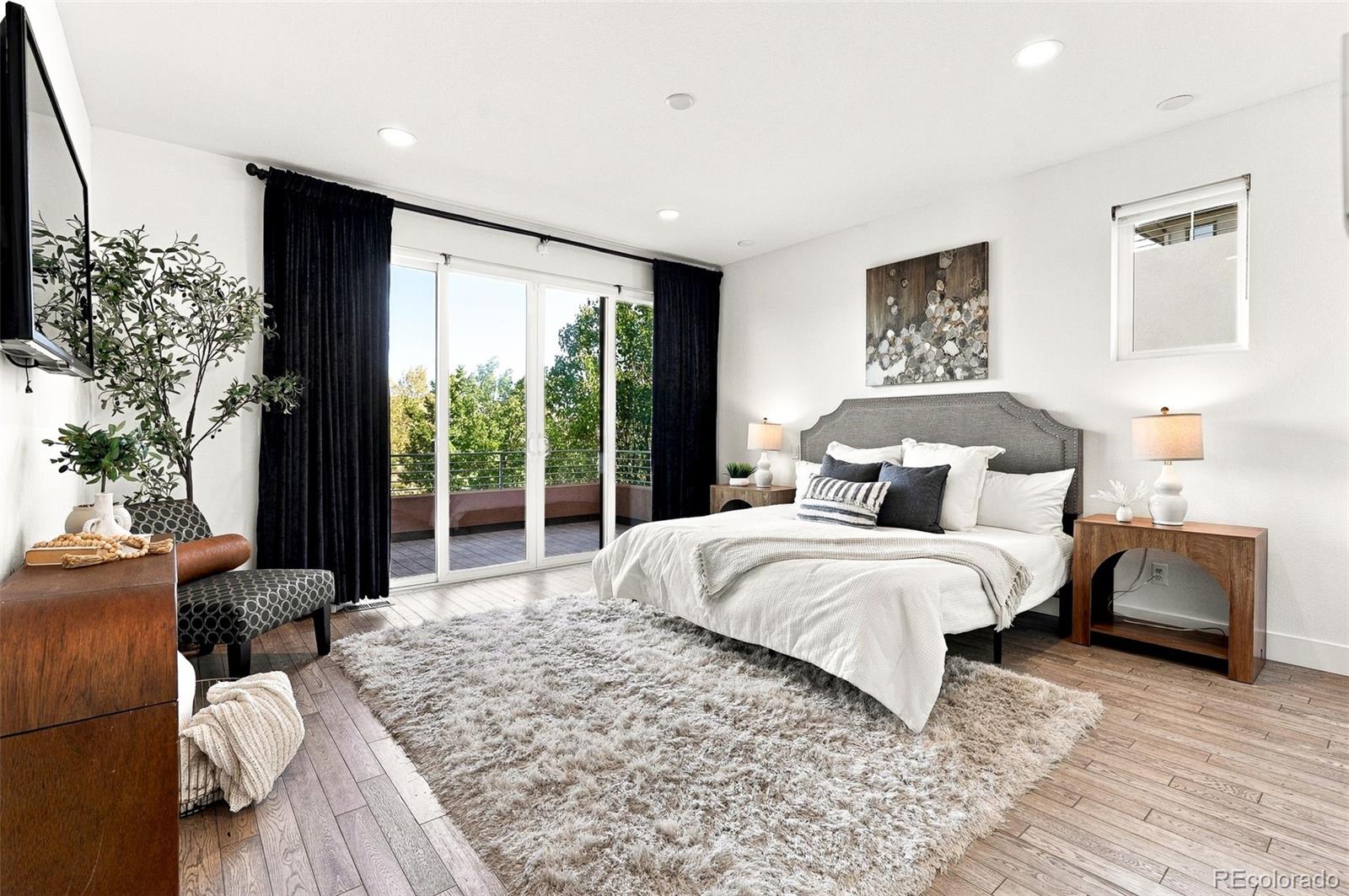 MLS Image #19 for 27 s oneida court,denver, Colorado